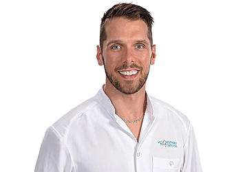 Dr. Jasmin Rouleau-Gagnon - CLINIQUE DENTAIRE SHERBROOKE Sherbrooke dentist Dr. Jasmin Rouleau-Gagnon - CLINIQUE DENTAIRE SHERBROOKE