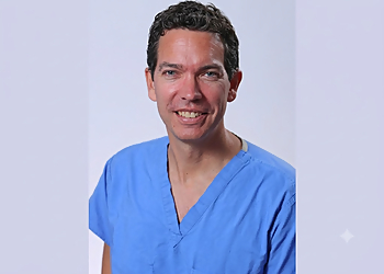 Dr. Jason G. Williams - Halifax, NS Chirurgien Plasticien - Doctor Portrait Image