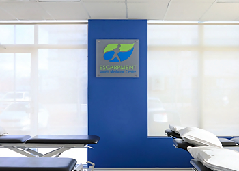 Milton orthopedic Dr. Jeffrey Hartman - ESCARPMENT SPORTS MEDICINE CENTRE