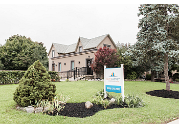 Milton chiropractor Dr. John Kim, DC - KIM FAMILY CHIROPRACTIC