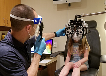 Abbotsford optometrist Dr. Jonathan Laudadio, OD - DISCOVER EYECARE ABBOTSFORD