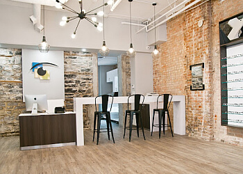 Kingston pediatric optometrist Dr. Justin Epstein, OD- LIMESTONE EYECARE