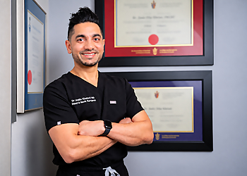 Dr. Justin Khetani - KHETANI MEDICAL AESTHETICS Dr. Justin Khetani - Burlington, ON ENT Doctors - Doctor Portrait Image