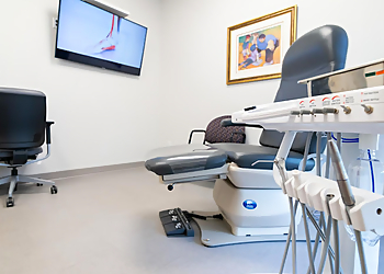 Saint Hyacinthe podiatrist Dr. Jéremy Fabre - PIEDRÉSEAU SAINT-HYACINTHE