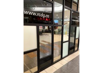 Vancouver Dentistes Cosmétiques Dr. Ken Phillips - ROYAL CENTRE DENTAL GROUP