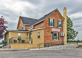 Markham cosmetic dentist Dr. Kevin Brown - MY DENTAL HOME