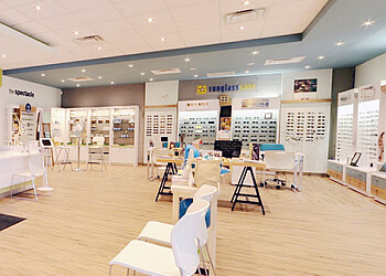 Niagara Falls pediatric optometrist Dr. Kristen Beckers, OD - EYE WELLNESS