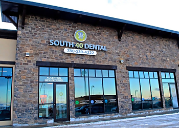 Grande Prairie Dentistes Dr. Kyu Young Park - South 40 Dental