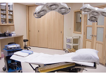 Burlington Chirurgien Plasticien Dr. Leonard Harris