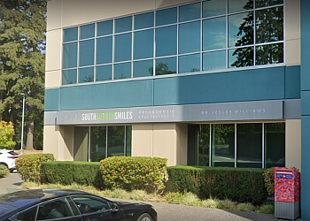Surrey orthodontist Dr. Lesley Williams - SOUTH SURREY SMILES