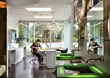 Surrey orthodontist Dr. Lesley Williams - SOUTH SURREY SMILES