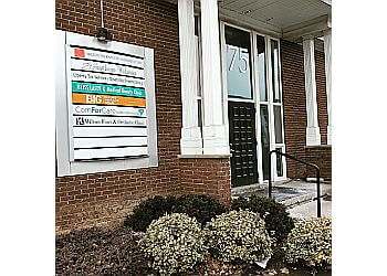 Milton chiropodist Lisa Henry - MILTON FOOT & ORTHOTIC CLINIC