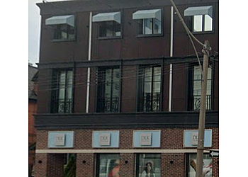 Toronto dermatologist Dr. Lisa Kellett - DLK ON AVENUE