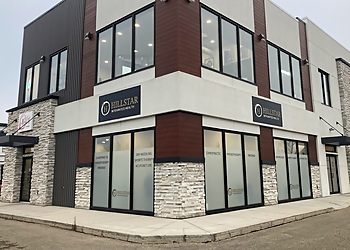 Dr. Lisa Vandekamp, DC - HILLSTAR INTEGRATED HEALTH - Grande Prairie, AB Chiropractors - Clinic Exterior Image