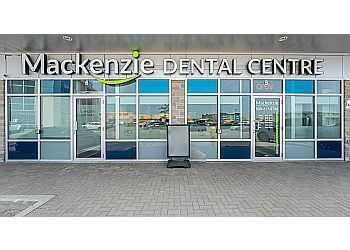 Vaughan dentist Dr. Lloyd Pedvis - MACKENZIE DENTAL CENTRE