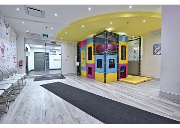 Toronto Dentistes Enfants Dr. Lori Goldenberg - SMILESQUAD KIDS DENTAL & FAMILY ORTHODONTICS