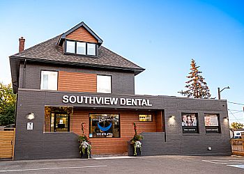 Milton dentist Dr. Loukas Papaconstantinou - SOUTHVIEW DENTAL