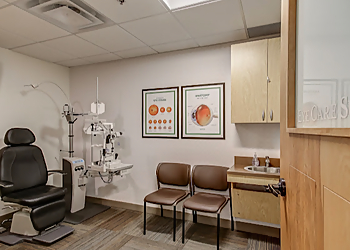 Mississauga optometrist Dr. Mahsa Shekari, OD - DR. SHEKARI AND ASSOCIATES