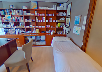 Toronto naturopathy clinic Dr. Makoto Trotter, BSc (Hons), ND - ZENTAI WELLNESS CENTRE