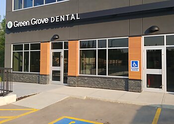 St Albert dentist Dr. Manny Pandher - Green Grove Dental