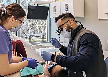 St Albert dentist Dr. Manny Pandher - Green Grove Dental