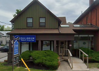 Dr. Mark Citro, DC - EQUILIBRIUM CHIROPRACTIC & WELLNESS CENTRE - Kawartha Lakes, ON Chiropraticiens - Clinic Exterior Image