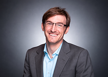 Dr. Mark Davis - HEART HEALTH INSTITUTE Dr. Mark Davis - Ajax, ON Cardiologues - Doctor Portrait Image