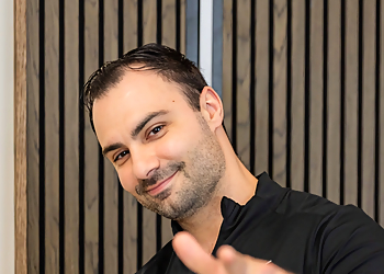 Dr. Matt Venditelli - Form Ortho Co. - Windsor, ON Orthodontists - Doctor Portrait Image