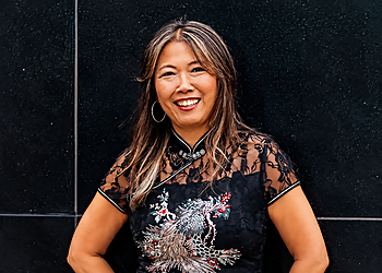 Dr. Merry C Lin, PhD, CPsych - TRUE VIEW PSYCHOLOGY - Belleville, ON Mental Health & Counselling - Doctor Portrait Image