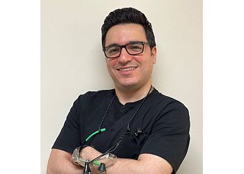Dr. Meysam Jahanmehr - U SMILE DENTISTRY 