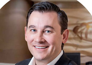 Dr. Michael Kamatovic - KAMATOVIC ORTHODONTIC Dr. Michael Kamatovic - KAMATOVIC ORTHODONTIC - St Catharines, ON Orthodontists - Doctor Portrait Image