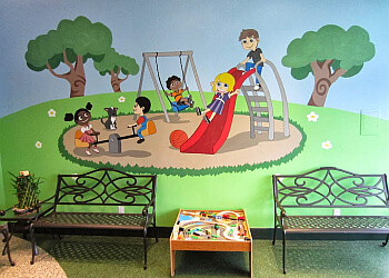 Mississauga children dentist Dr. Michael Park - ERIN OAKS CHILDREN'S DENTISTRY