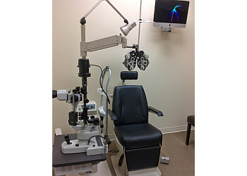 Guelph optometrist Dr. Michael Yee, OD - DR. YEE & ASSOCIATES