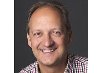Quebec Neurochirurgiens Dr. Michel Prud’homme - HÔPITAL DE L'ENFANT-JÉSUS