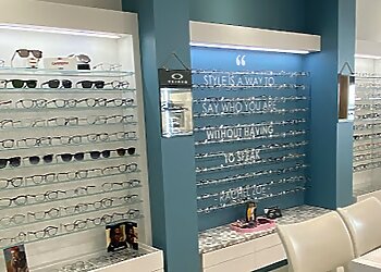 Vaughan pediatric optometrist Dr. Mimmo Gagliardi, OD - EYES ON WESTON
