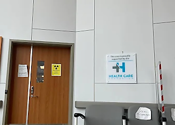 St Johns Cardiologues Dr. Mohammad Almutawa - HEALTH SCIENCE CENTER