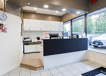 North Vancouver Dentistes Cosmétiques Dr. Mohammad Haj Hariri - NORGATE DENTAL CENTRE