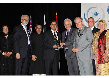 Toronto plastic surgeon Dr. Mohammed M. Elahi - TORONTO INSTITUTE OF PLASTIC SURGERY