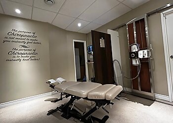 Mississauga Chiropraticiens Dr. Morgan Sinclair, DC - STREETSVILLE CHIROPRACTIC