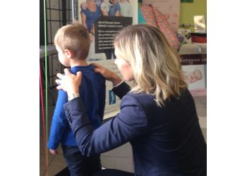 Terrebonne Chiropraticiens Dr. Mélanie Gauvin, Chiropraticienne, DC - CENTRE CHIROPRATIQUE DE LA PINIÈRE