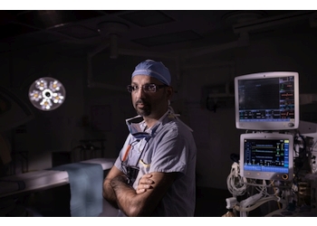 Vancouver neurosurgeon Dr. Navraj Heran - FALSE CREEK SPINE SURGERY