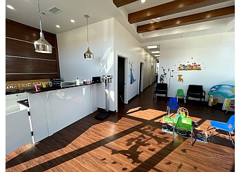 Calgary Pédiatres Dr. Neel Saini - CALGARY CHILDREN'S CLINIC