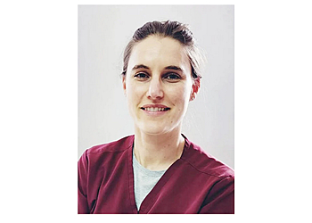 Kelowna Dermatologues Dr. Nicola Gray - INTERIOR DERMATOLOGY CENTRE