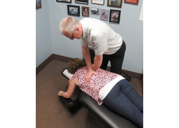 Saint John Chiropraticiens Dr. Norm Skjonsberg, DC - The Canadian Chiropractic Wellness Centre