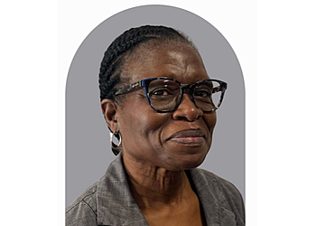 Sarnia pediatric optometrist Dr. Norma Davis, OD - BLUEWATER OPTOMETRY