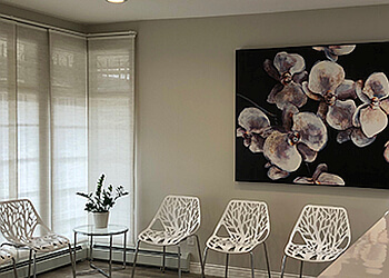 Maple Ridge gynecologist Dr. Ockie Lampen - RIDGE MEADOWS OBSTETRICS & GYNAECOLOGY