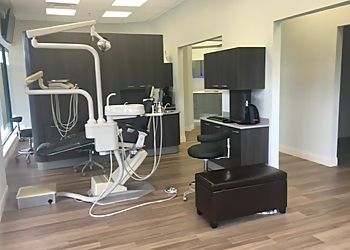 Kingston dentist Dr. Omar Abdullah - DENTISTRY ON QUEEN