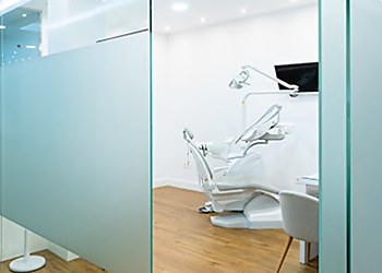 Chilliwack children dentist Dr. Omar Wisam - DOWNTOWN CHILLIWACK DENTAL