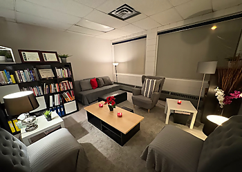 Dr. Ottawa Easingwood, Ph.D, RPC, MPCC - NEW START COUNSELLING - Edmonton, AB Thérapie de couple - Seating Area Image