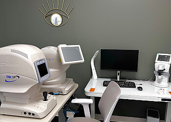 Orillia optometrist Dr. Parisa Zamani, OD - PARIS VISION CARE